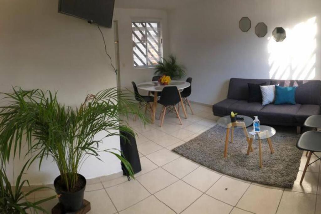 Comfortable And Private House 2 Bedrooms Wifi Parking Free Monterrey Dış mekan fotoğraf