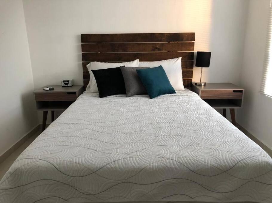 Comfortable And Private House 2 Bedrooms Wifi Parking Free Monterrey Dış mekan fotoğraf